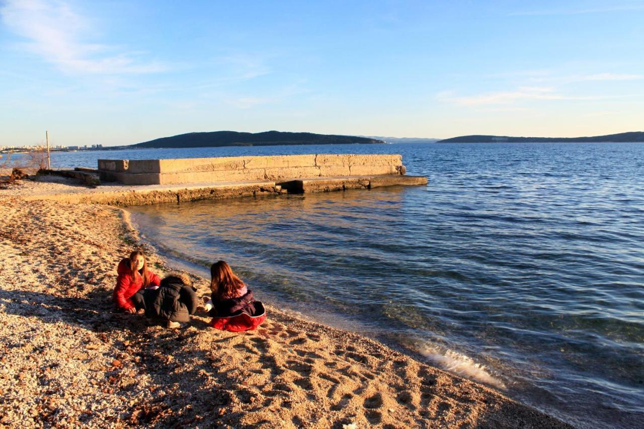 Apartments By The Sea Kastel Luksic, Kastela - 21921 ภายนอก รูปภาพ